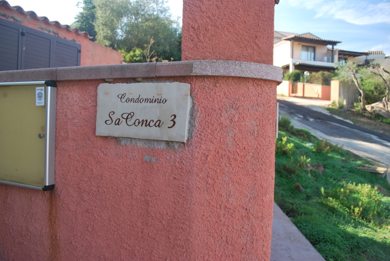 01_entrance.jpg