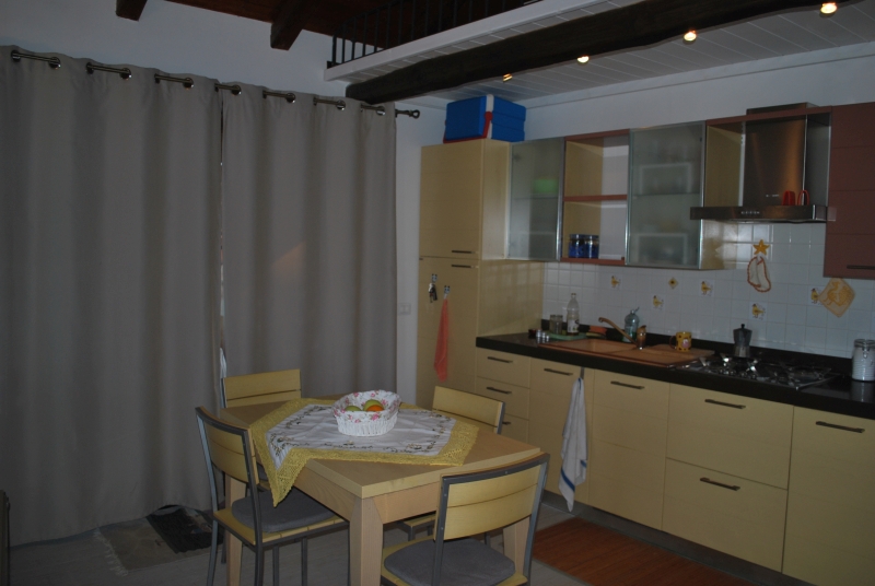 04_kitchen.jpg