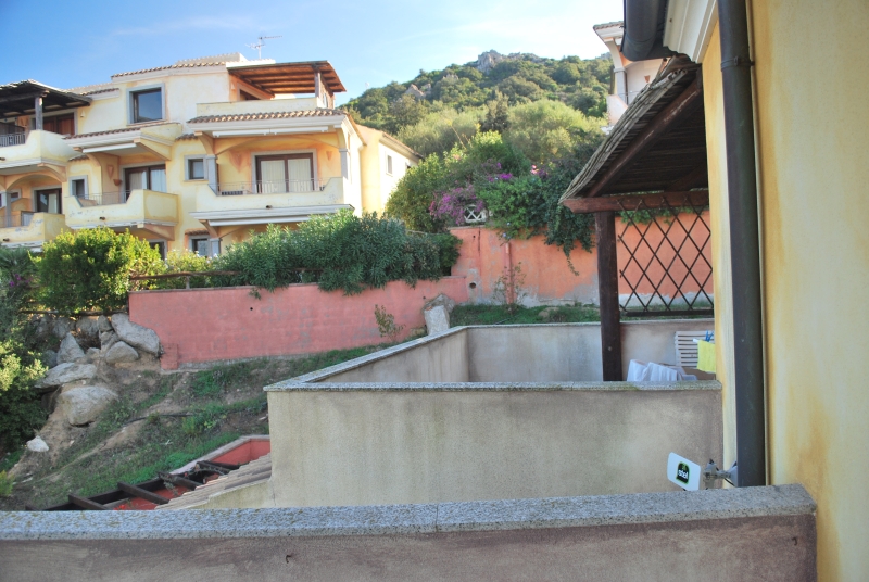 15_balcony.jpg
